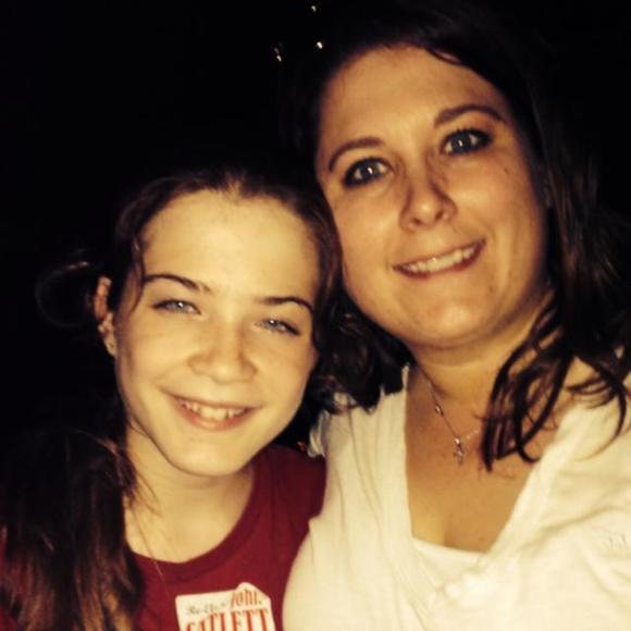 Meet your Posher, Brandy - Picture 1 of 1